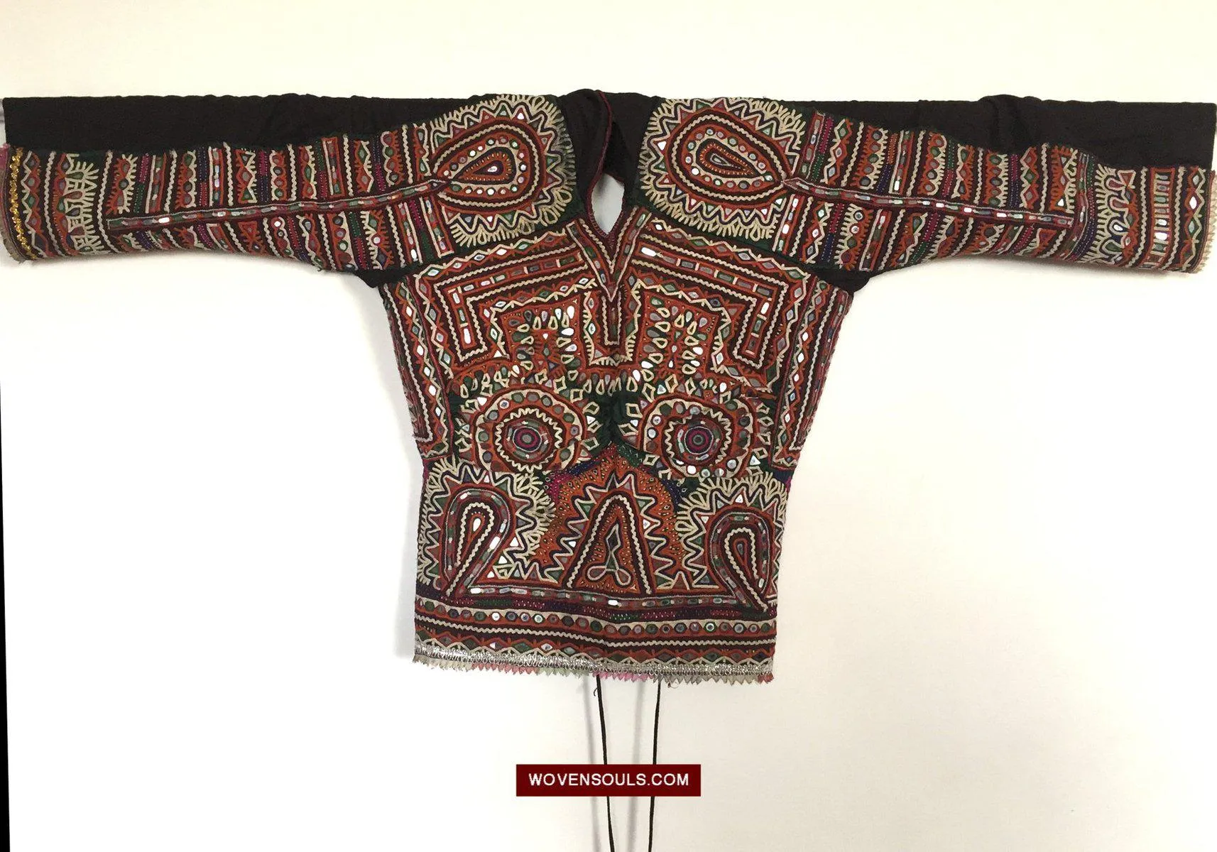 957 SOLD Superb Choli Blouse - Vintage Rabari Embroidery from Gujarat