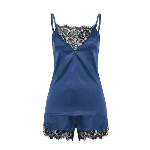 Charming lace lingerie set