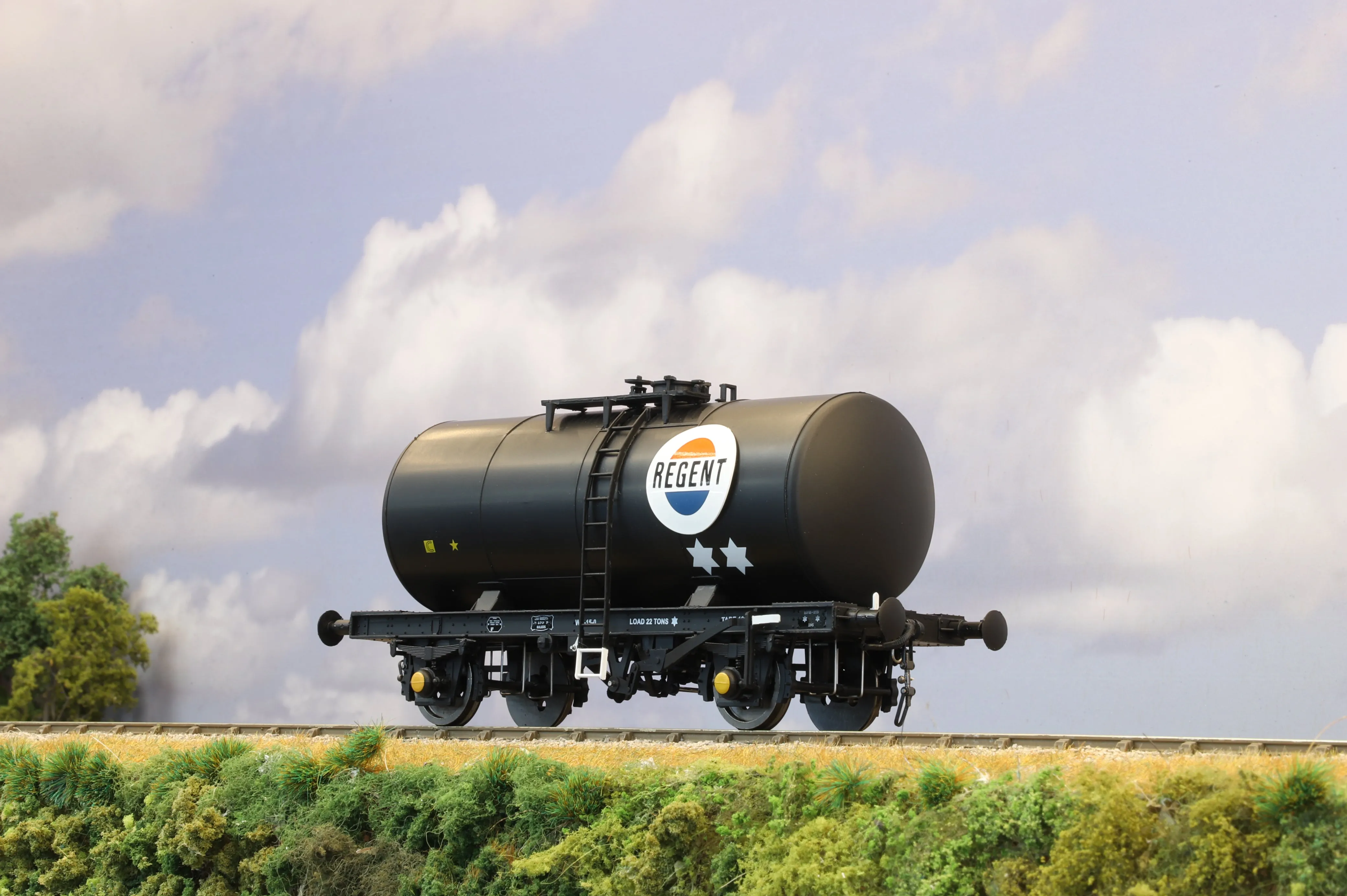 Heljan Finescale O Gauge B Tank Regent Black