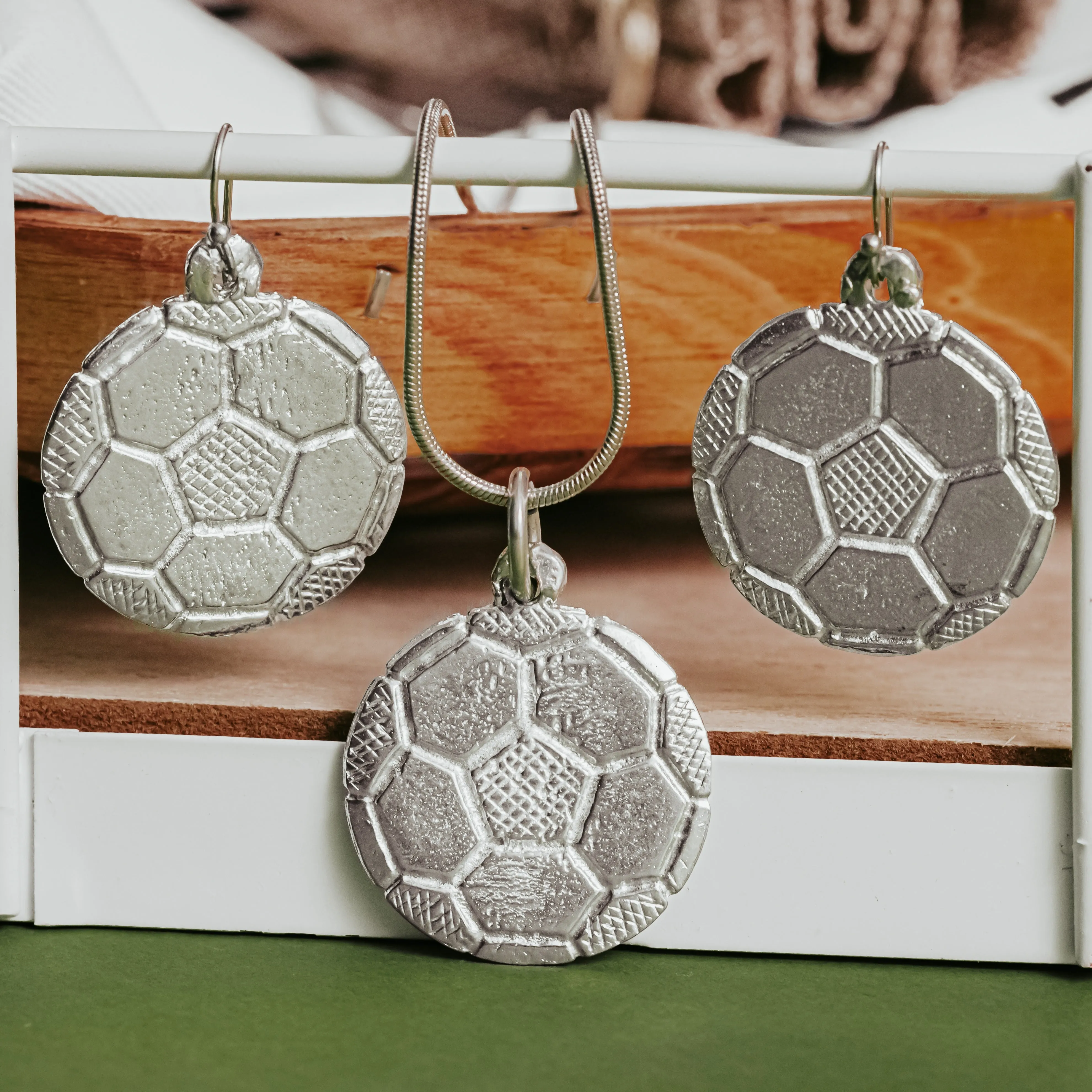 Soccer Gifts - Christmas Ornaments - Jewelry - Keychain